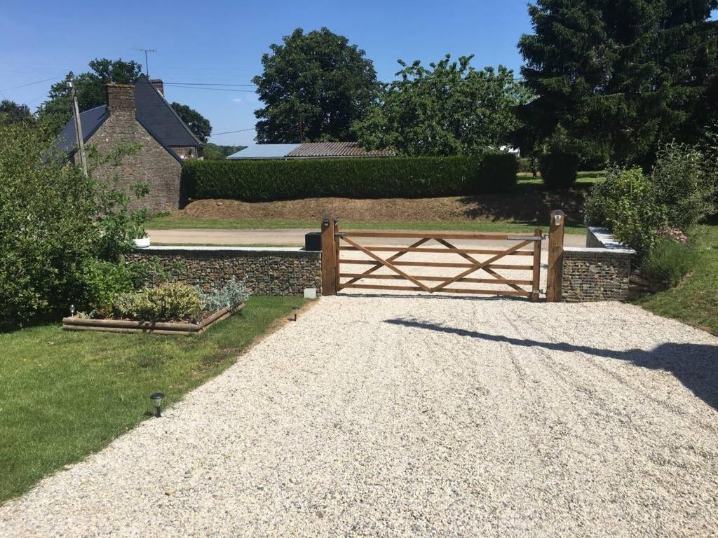 Chantella Saint-Mars-sur-la-Futaie Bagian luar foto